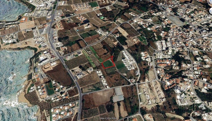 Land in Kissonerga, Paphos