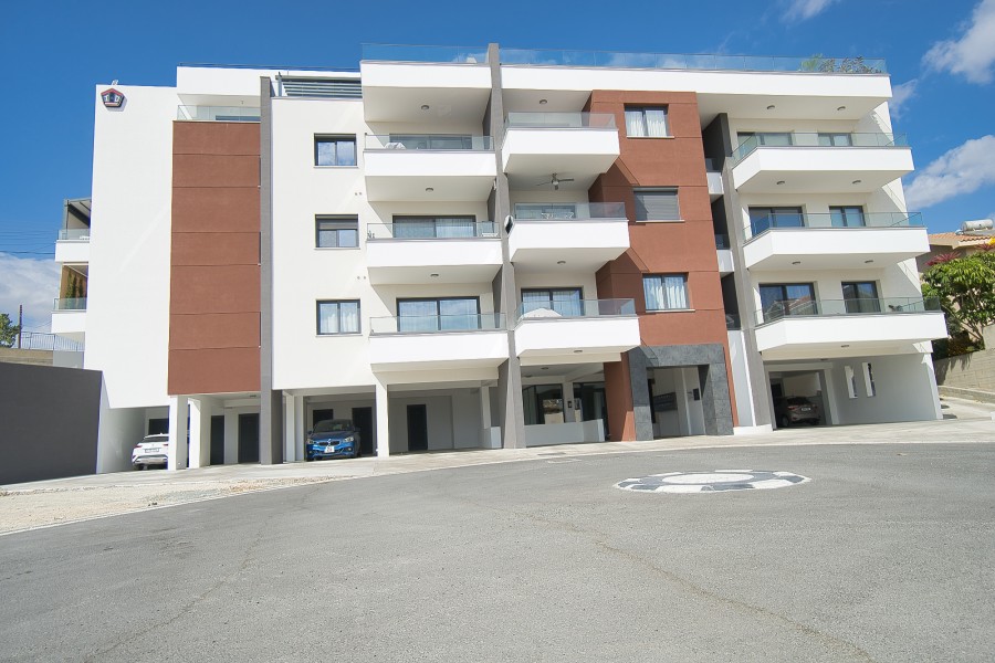 2 Bedrooms Apartment in Agios Athanasios, Limassol