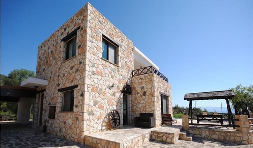 3 Bedrooms House / Villa in Polis, Paphos