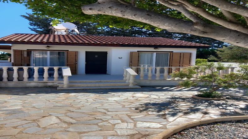 2 Bedrooms Bungalow in Coral Bay, Paphos