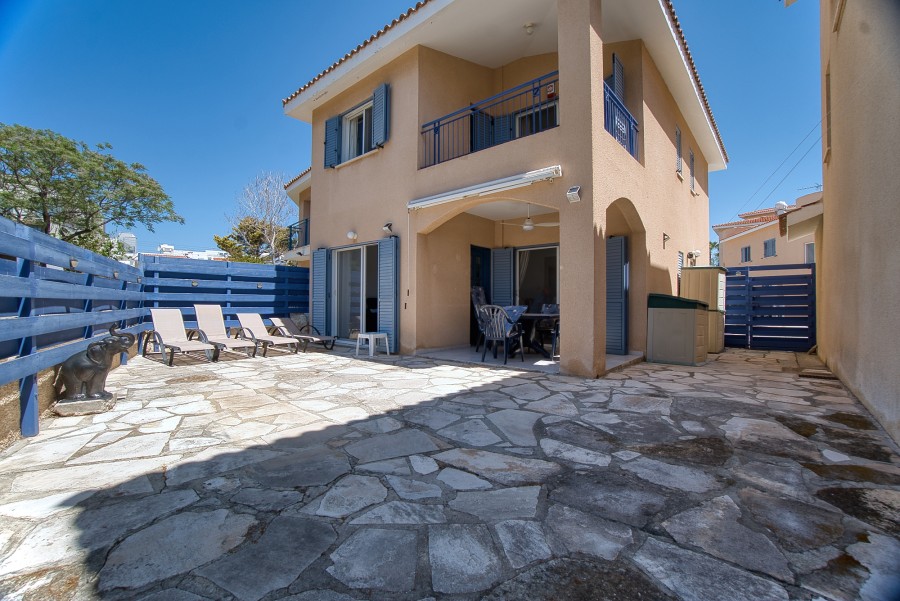 3 Bedrooms House / Villa in Kato Paphos, Paphos
