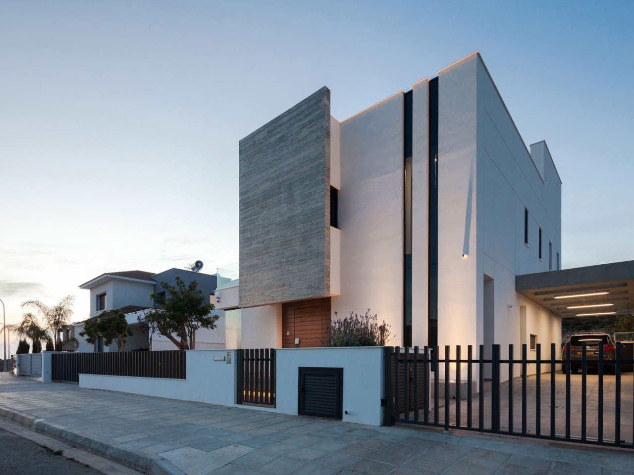 3 Bedrooms House / Villa in Agios Athanasios, Limassol