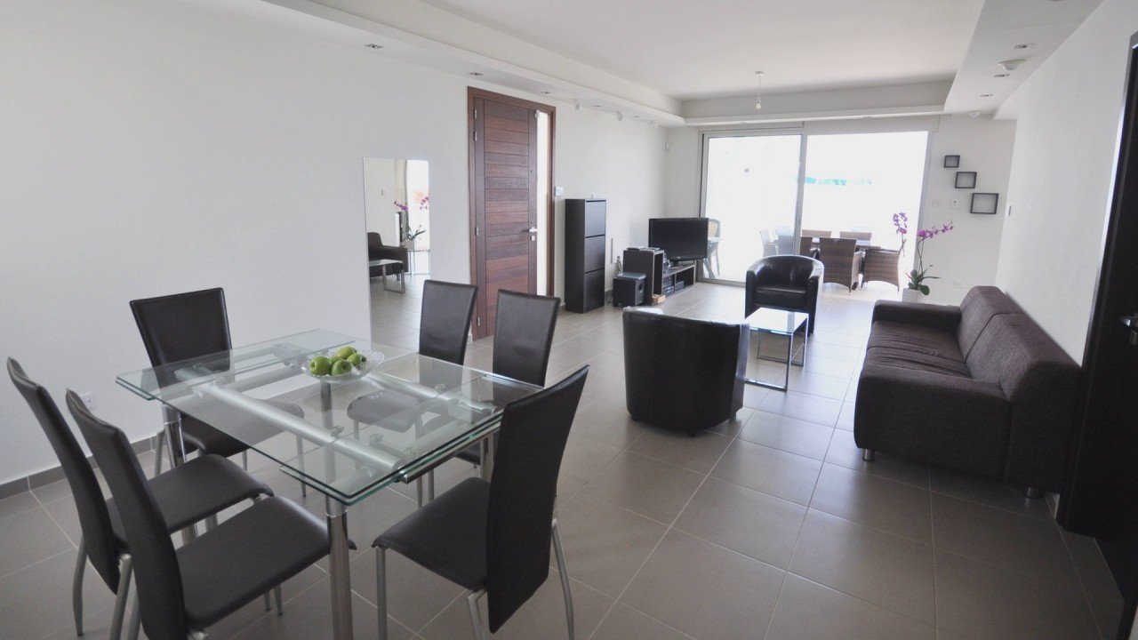 2 Bedrooms Apartment in Pervolia, Larnaca