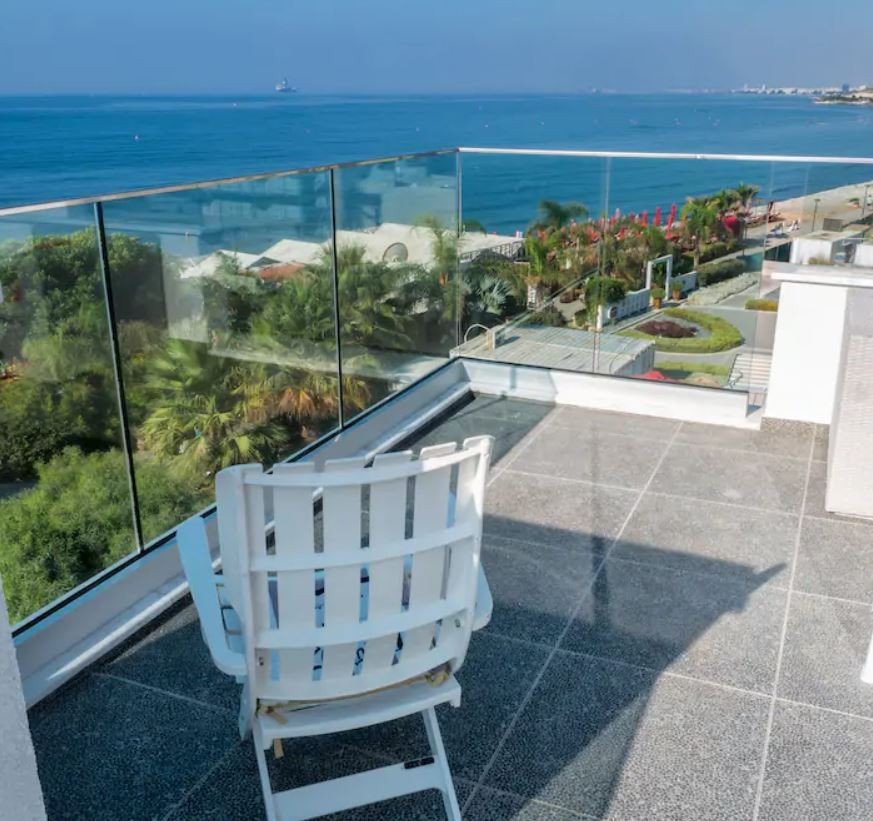 3 Bedrooms Apartment in Amathus, Limassol