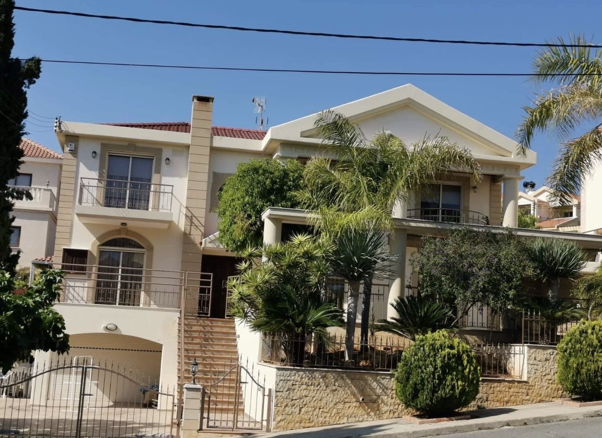 6 Bedrooms House / Villa in Panthea, Limassol
