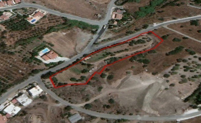 Land in Pareklissia, Limassol