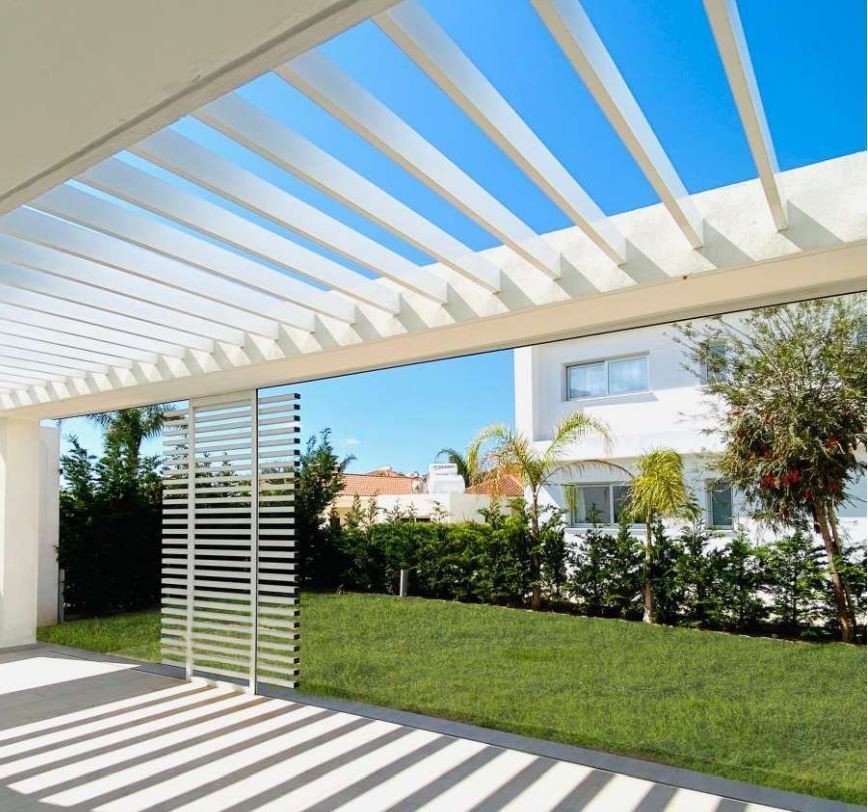 4 Bedrooms House / Villa in Coral Bay, Paphos