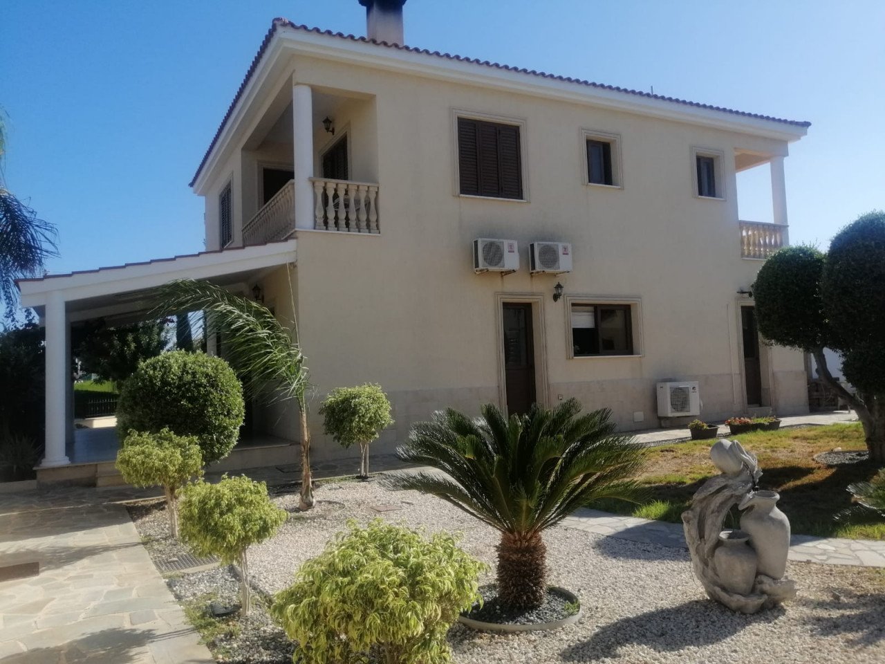 4 Bedrooms House / Villa in Koloni, Paphos