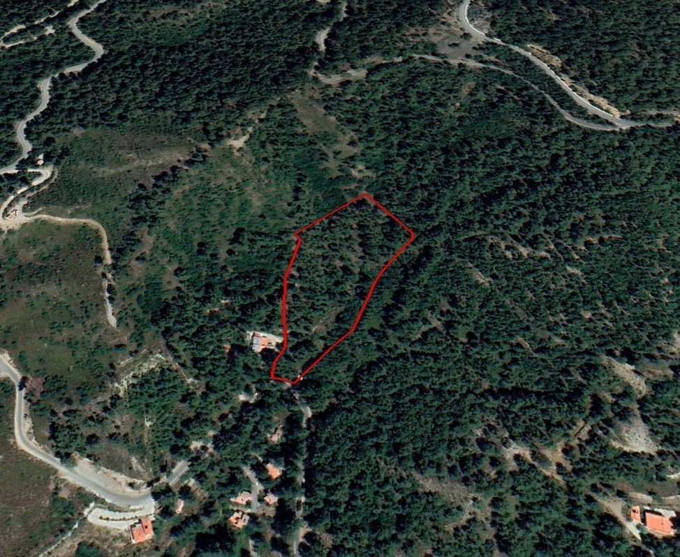 Land in Platres, Limassol