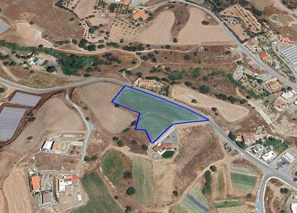 Land in Pareklissia, Limassol