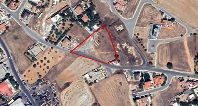 Land in Latsia, Nicosia