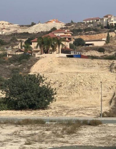 Land in Agios Tychonas, Limassol