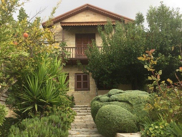4 Bedrooms House / Villa in Vouni, Limassol