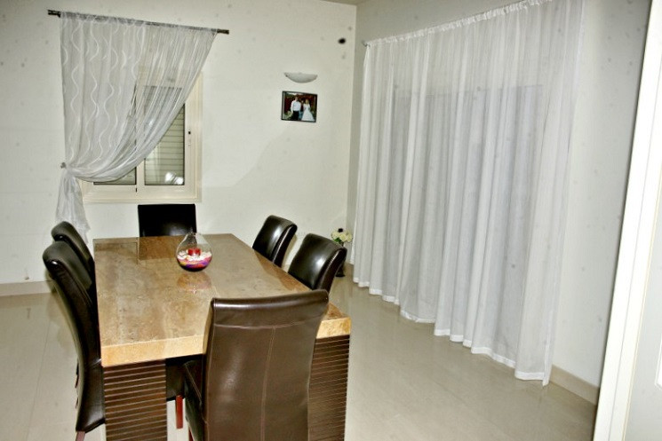 4 Bedrooms House / Villa in Monagroulli, Limassol