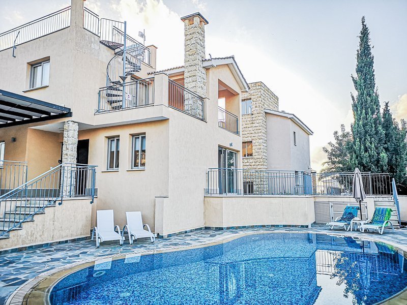 3 Bedrooms House / Villa in Polis, Paphos