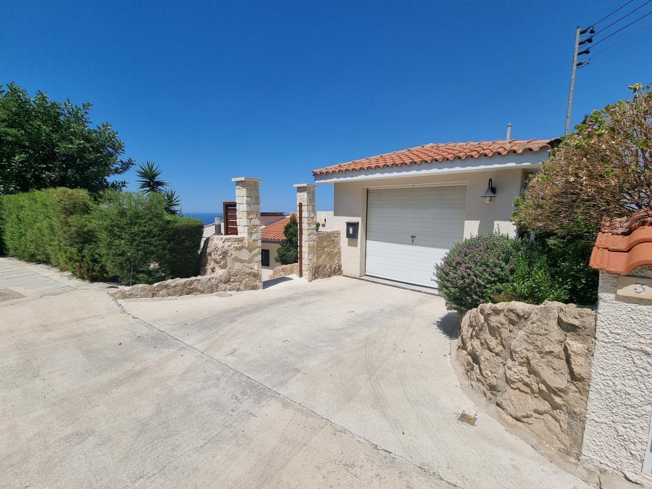 3 Bedrooms House / Villa in Tala, Paphos
