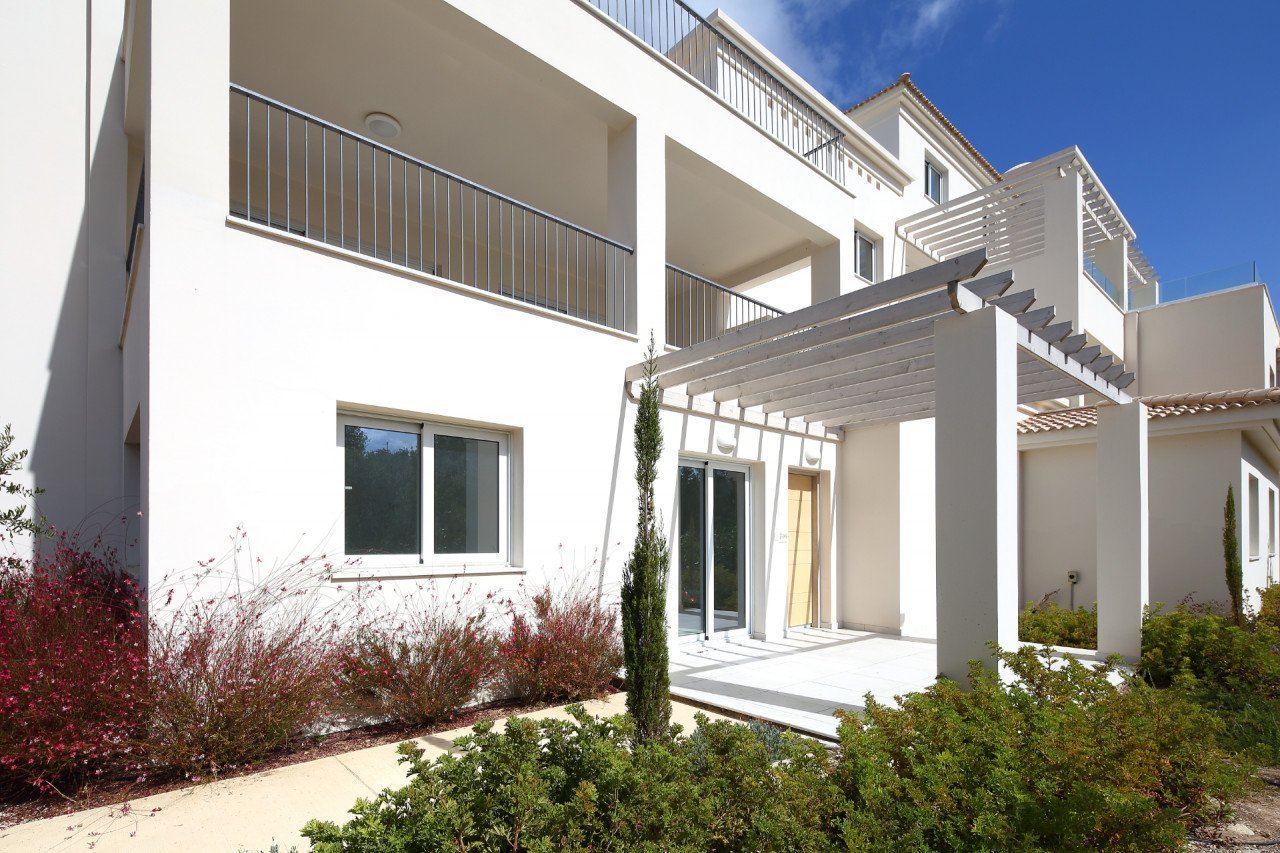 2 Bedrooms House / Villa in Tala, Paphos