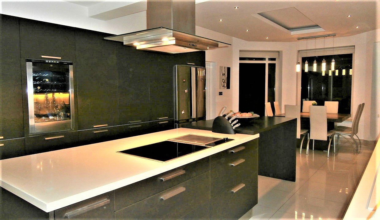 5 Bedrooms House / Villa in Protaras, Famagusta