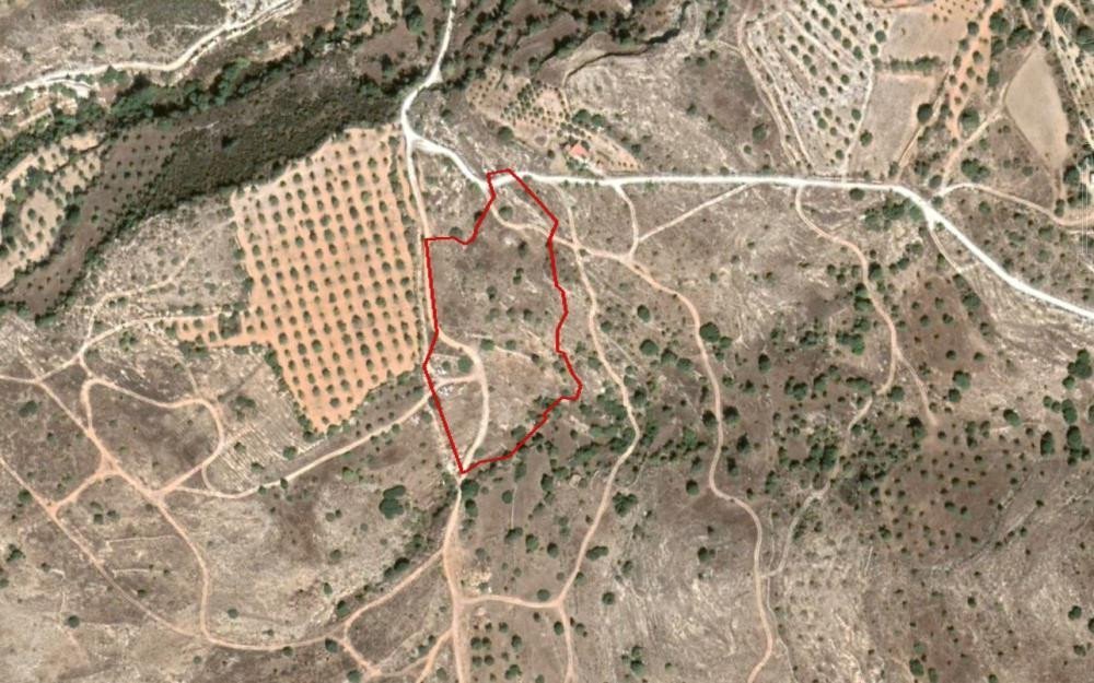 Land in Anavargos, Paphos