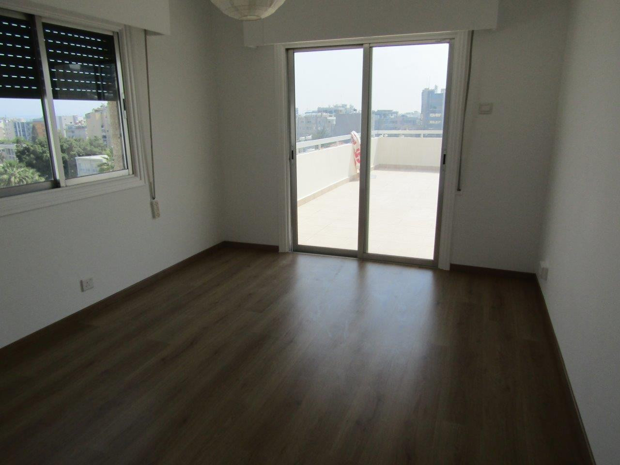 3 Bedrooms Apartment in Agia Zoni, Limassol