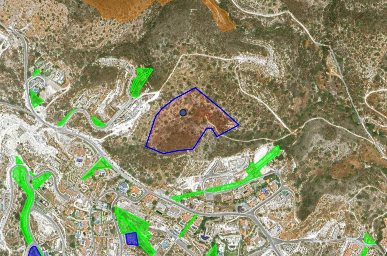 Land in Agios Tychonas, Limassol