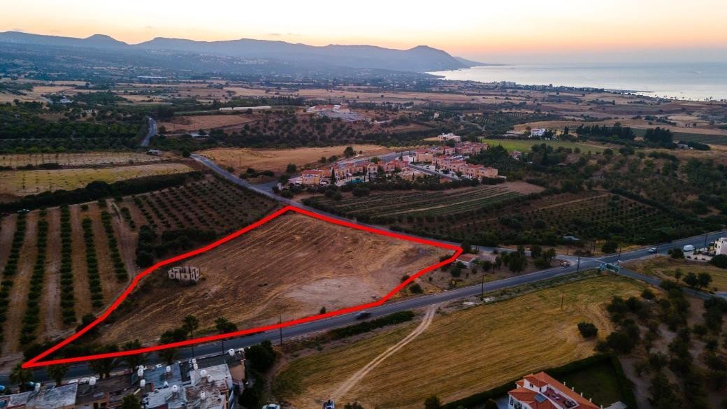 Land in Polis, Paphos