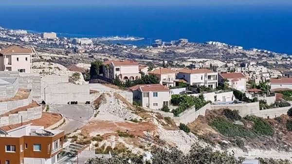 Land in Agios Tychonas, Limassol