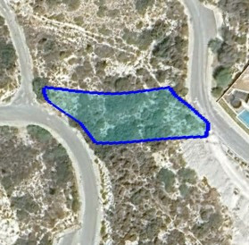Land in Agios Tychonas, Limassol