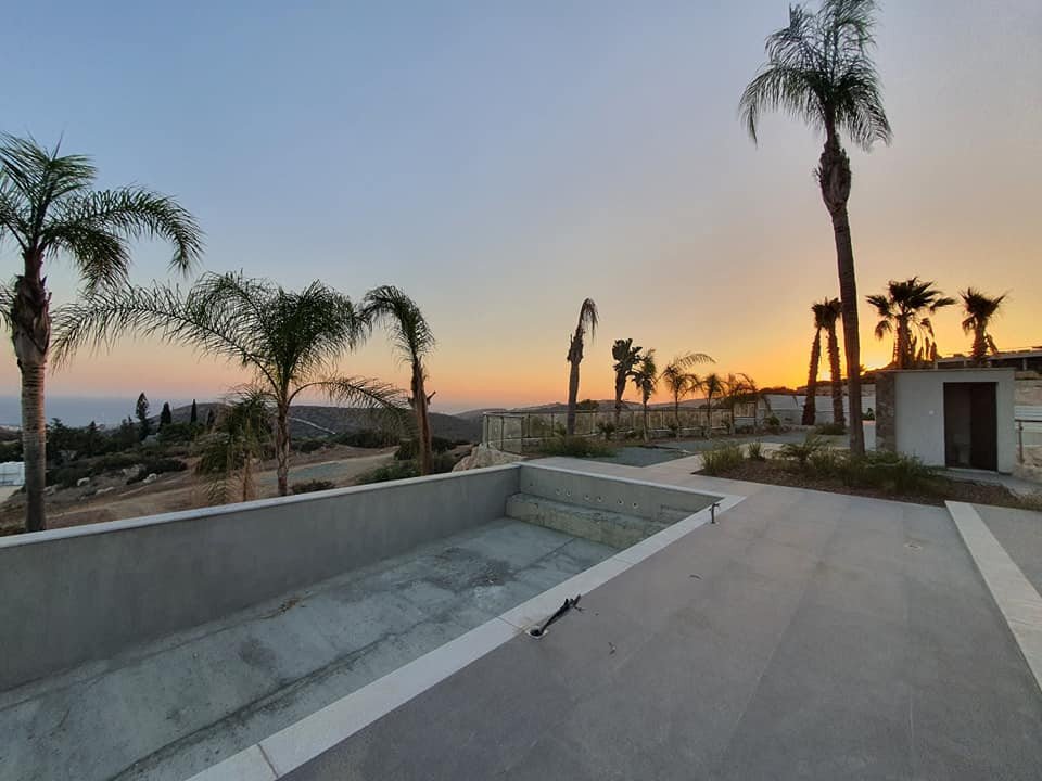 4 Bedrooms House / Villa in Pareklissia, Limassol