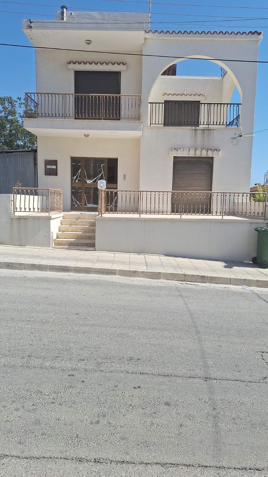 4 Bedrooms House / Villa in Agios Athanasios, Limassol