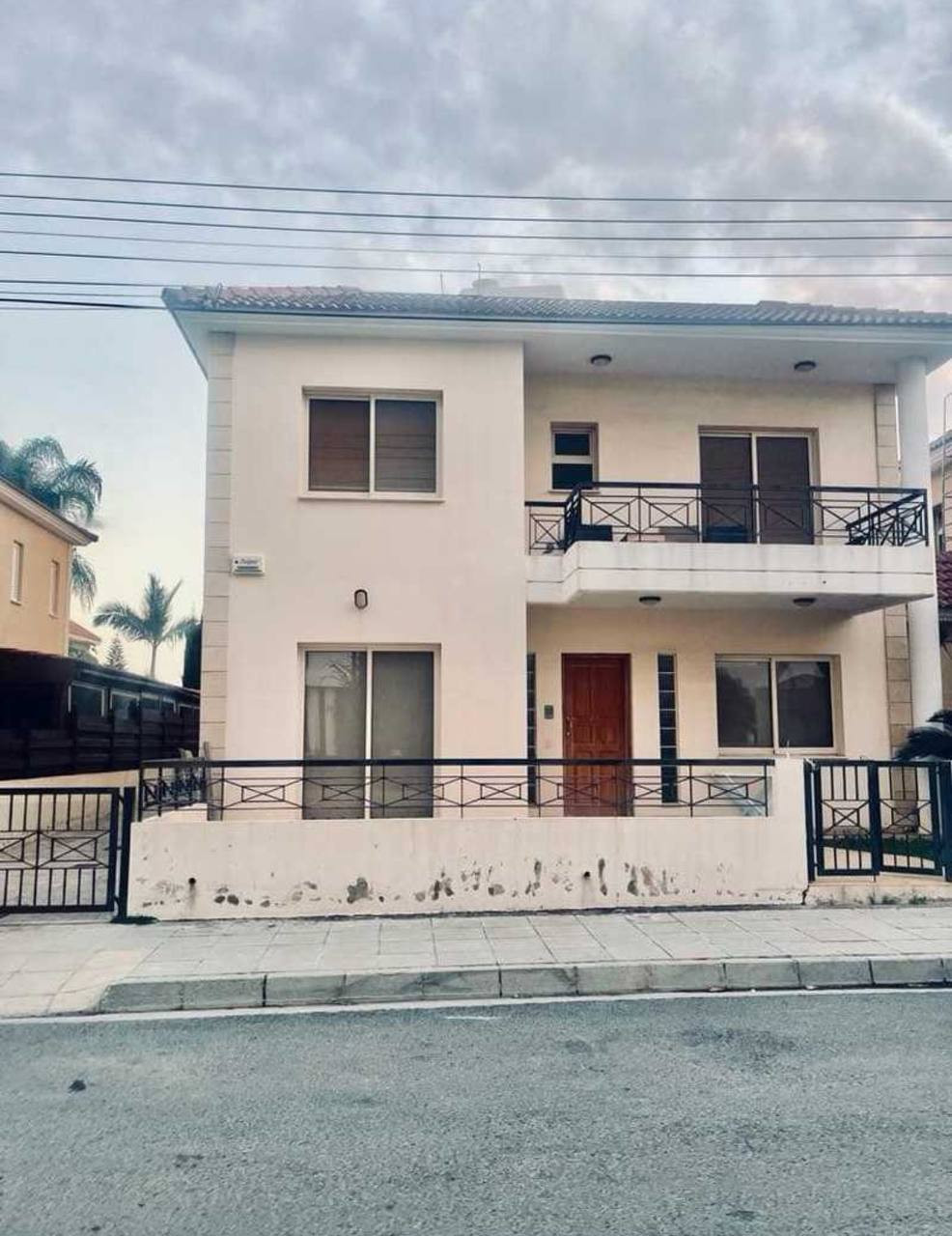 4 Bedrooms House / Villa in Polemidia, Limassol