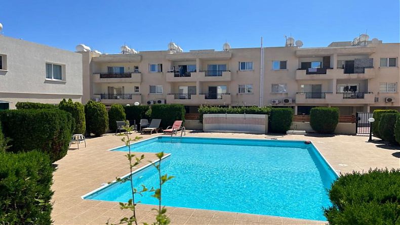 2 Bedrooms Apartment in Chlorakas, Paphos