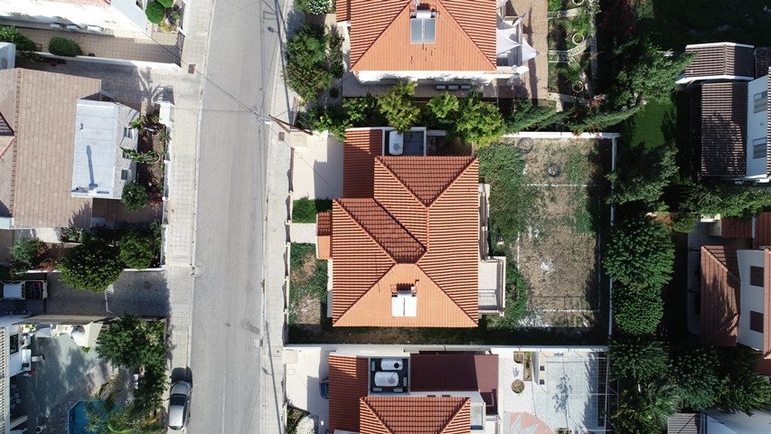4 Bedrooms House / Villa in Latsia, Nicosia