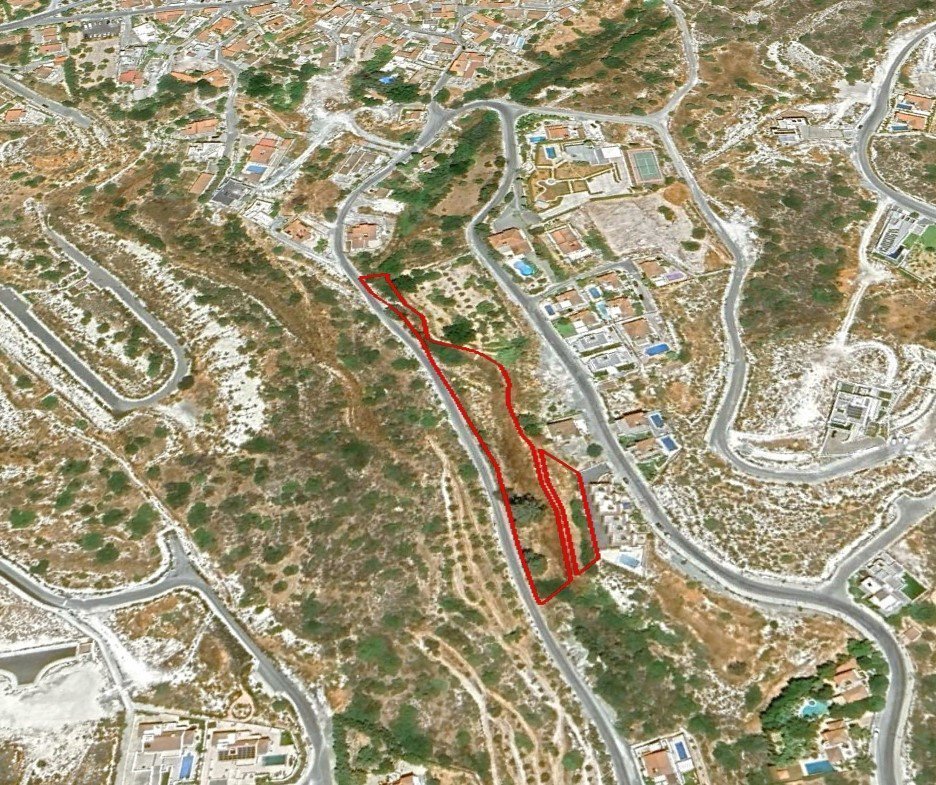 Land in Agios Tychonas, Limassol
