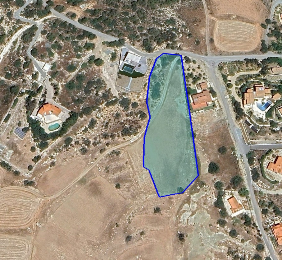 Land in Pareklissia, Limassol