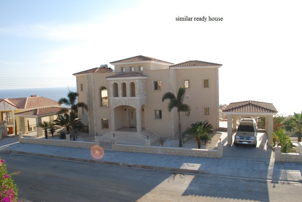 5 Bedrooms House / Villa in Saint Georges, Paphos