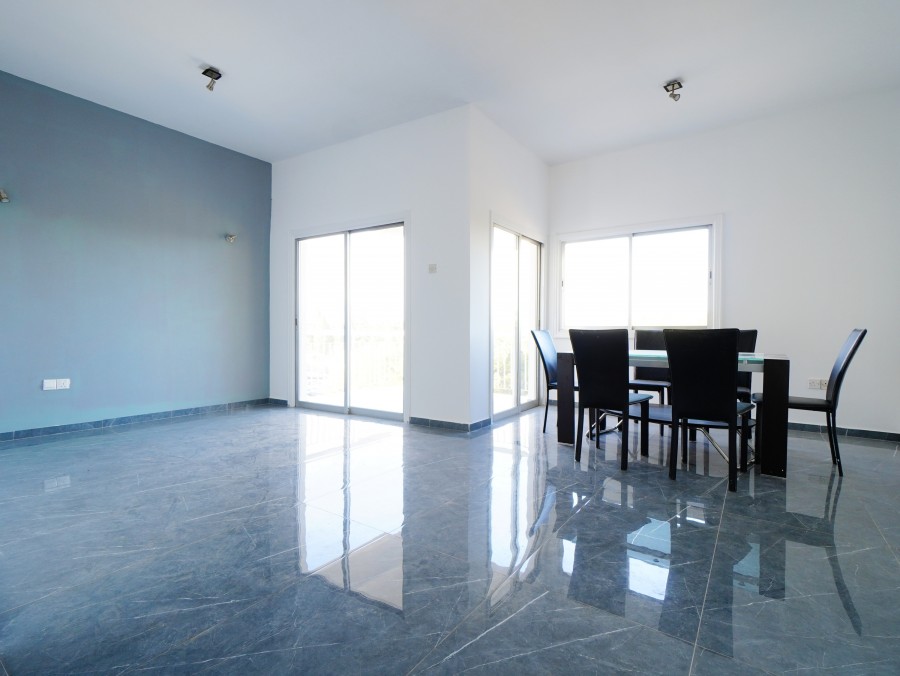 3 Bedrooms Apartment in Larnaca, Larnaca