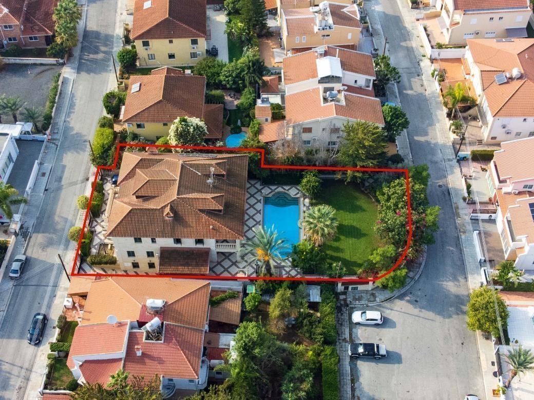 4 Bedrooms House / Villa in Nicosia, Nicosia