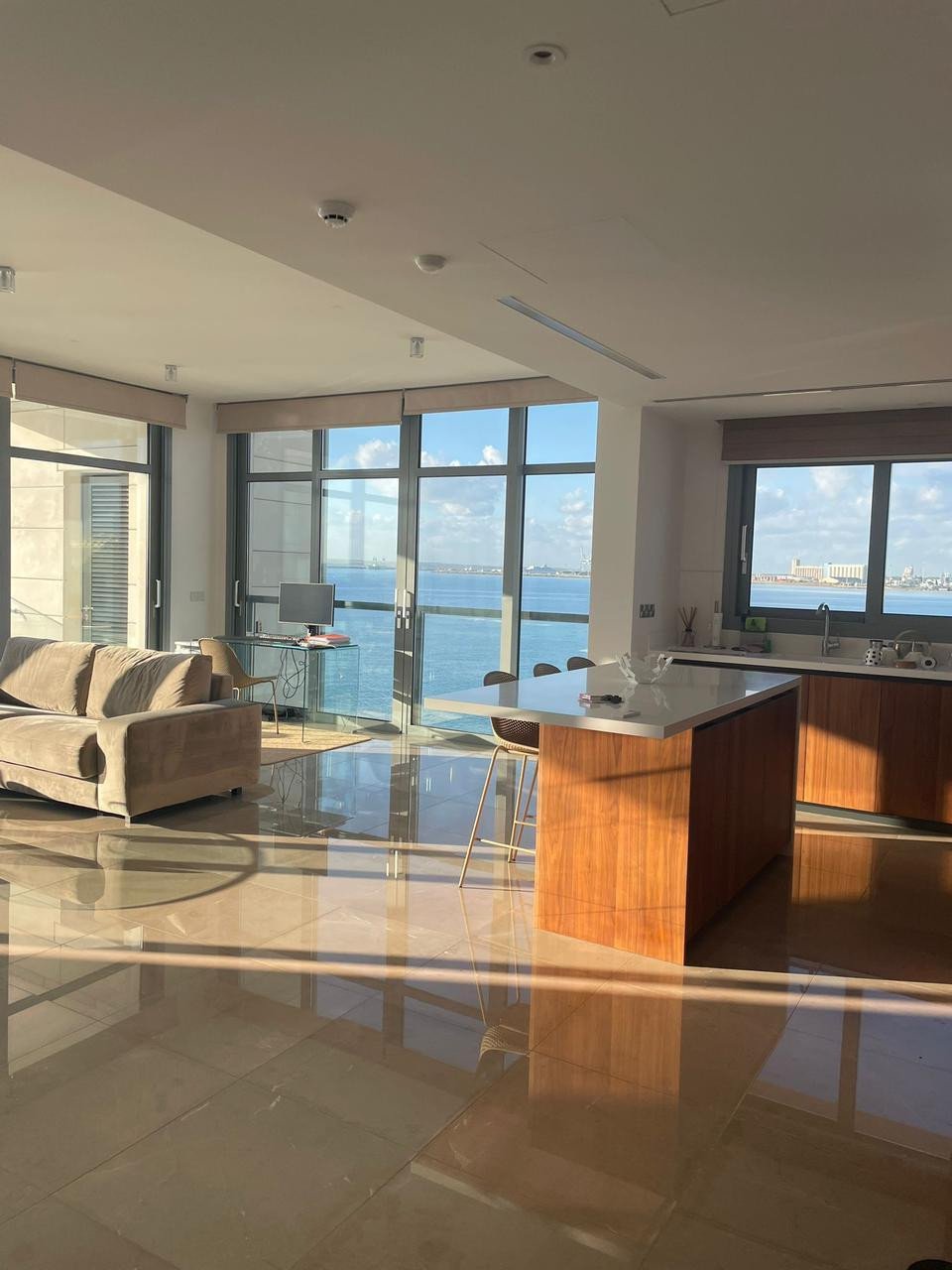 2 Bedrooms Apartment in Limassol Marina, Limassol