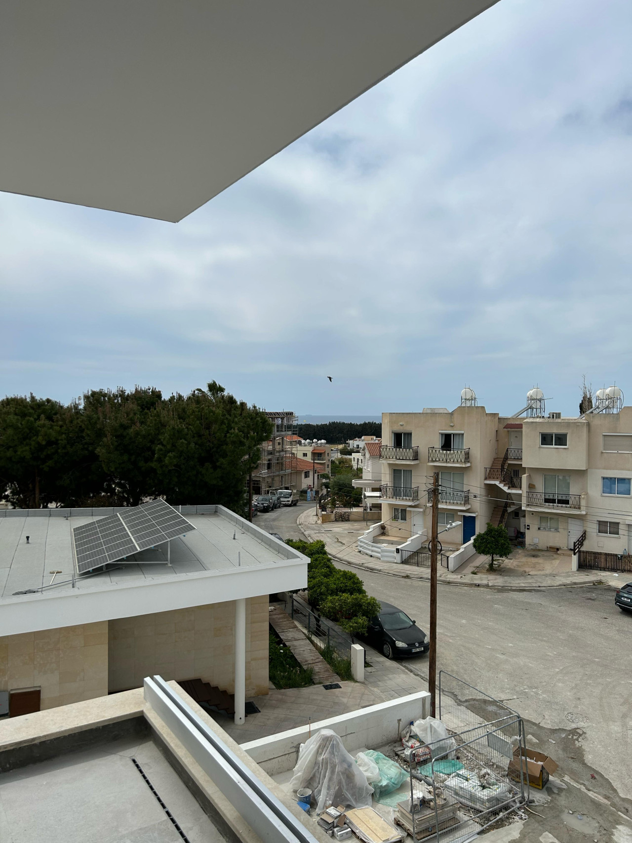 3 Bedrooms Apartment in Universal, Paphos