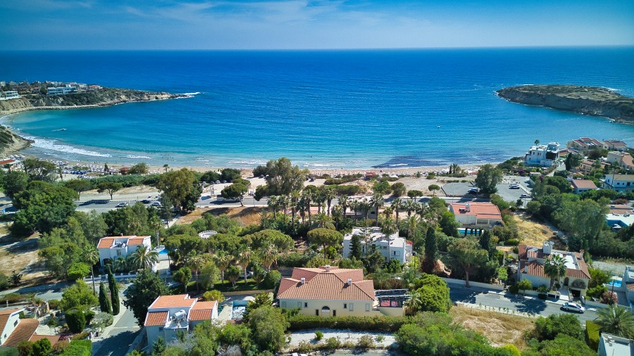 5 Bedrooms House / Villa in Peyia, Paphos