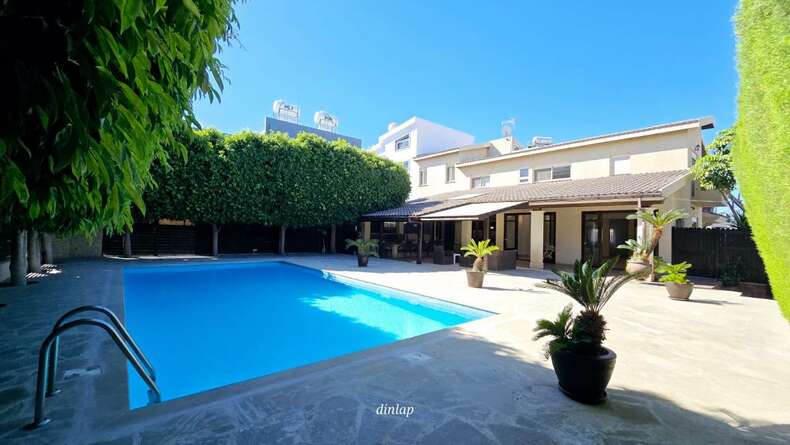 5 Bedrooms House / Villa in Kapsalos, Limassol