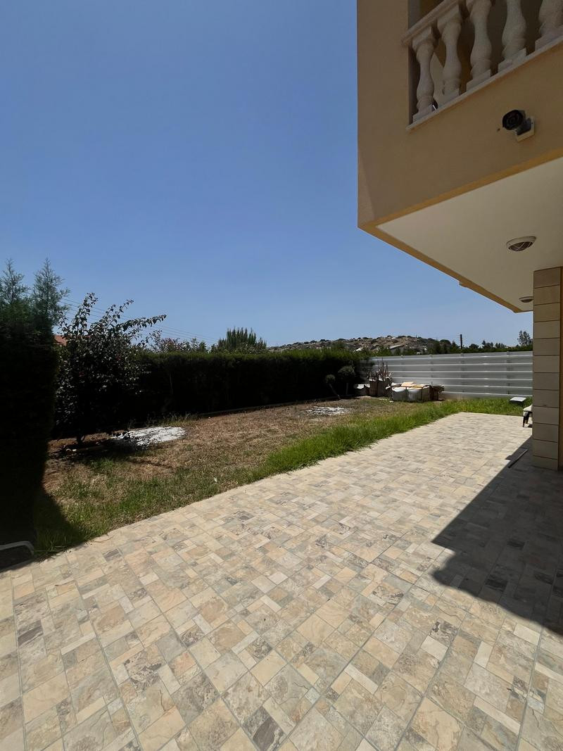 3 Bedrooms House / Villa in Mouttagiaka, Limassol