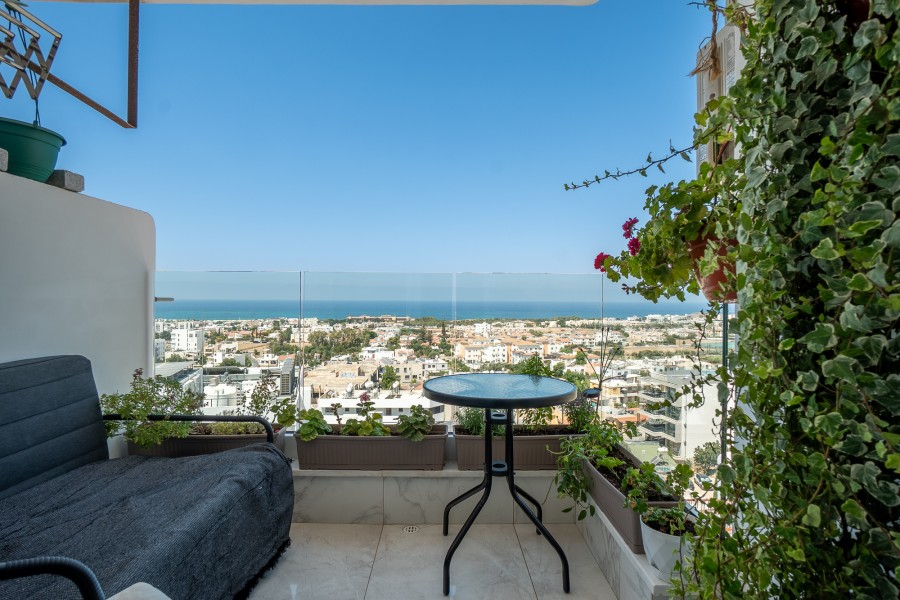 2 Bedrooms Apartment in Paphos, Paphos