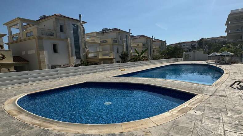 4 Bedrooms House / Villa in Agios Athanasios, Limassol