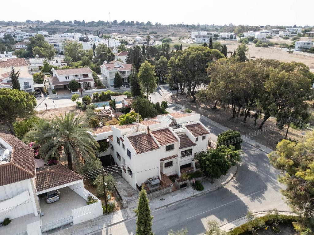 5 Bedrooms House / Villa in Nicosia, Nicosia