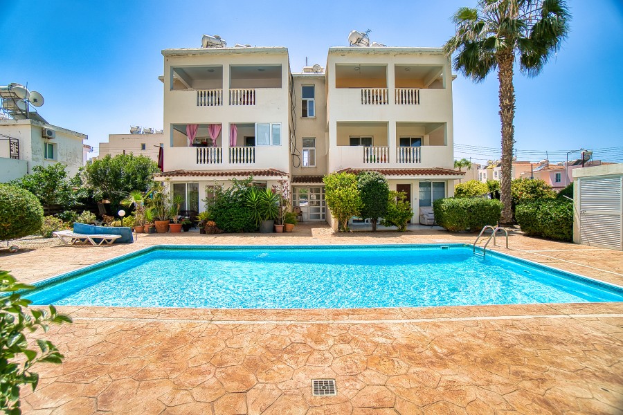 2 Bedrooms Apartment in Kato Paphos, Paphos