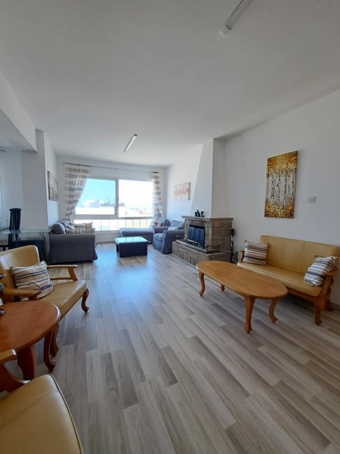 3 Bedrooms Apartment in Larnaca, Larnaca